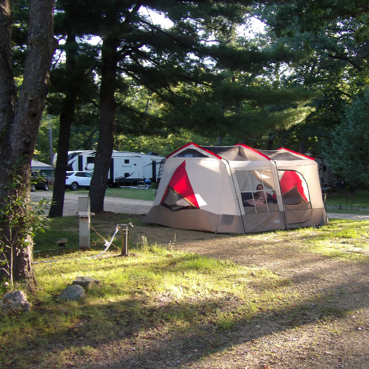 Spring tent camping in Wisconsin Dells